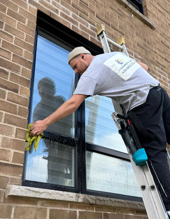 Lavage exterieur des vitres.